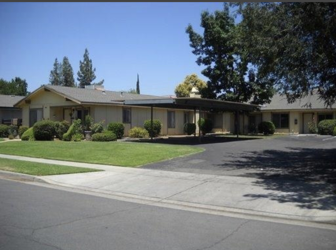 3024 West Pontiac Way - 104