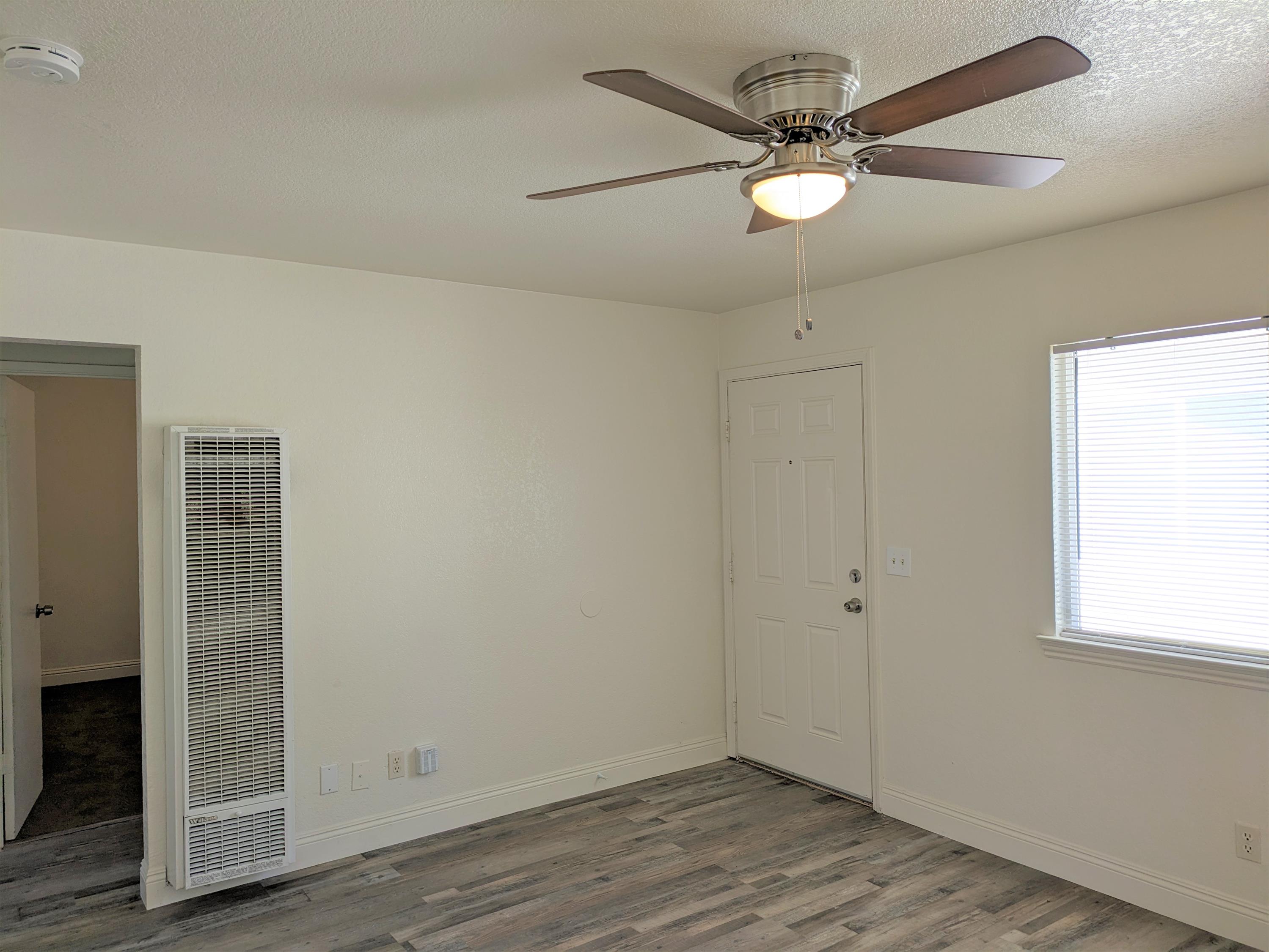 427 West Locust Avenue - 5