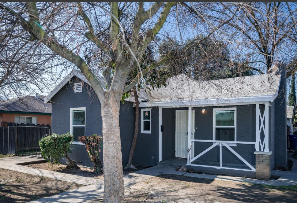 Property main image