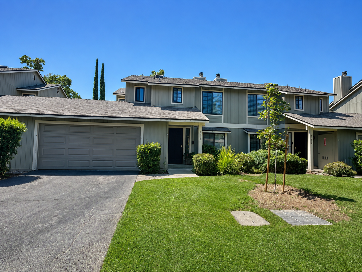 East Alamos Ave - 4727